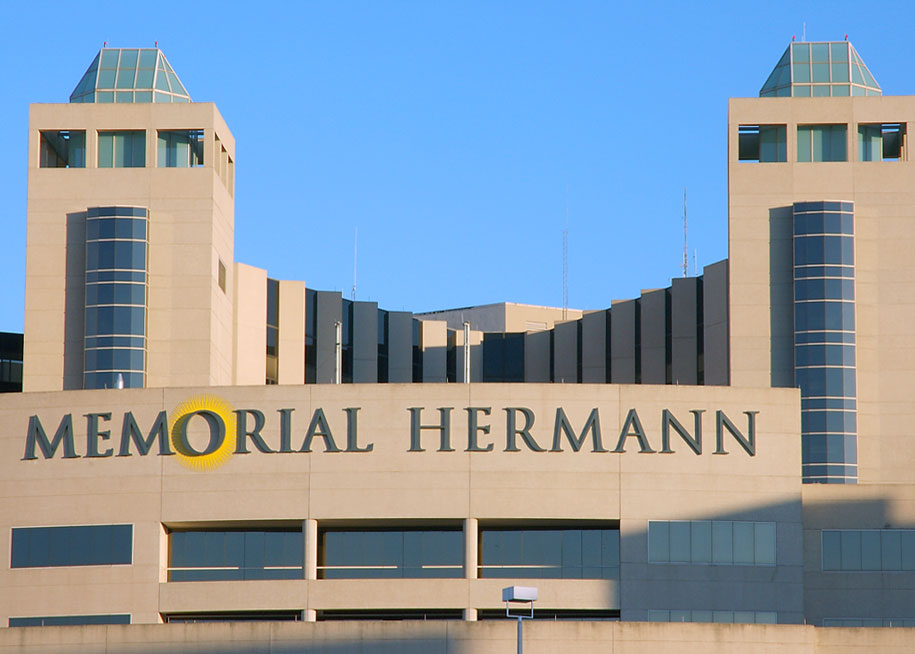 Memorial Hermann Hospital sign
