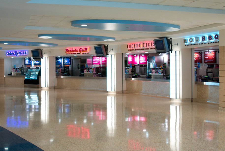 Toyota Center vendors